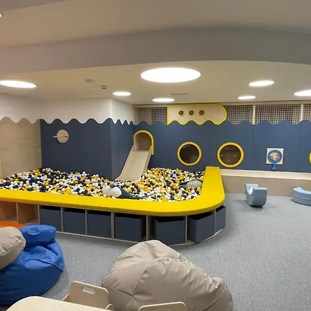 Oaza - Jacuzzi, Sauny, Sala Zabaw, Bilard, Garaz, Do Plazy 400m Jastrzębia Góra