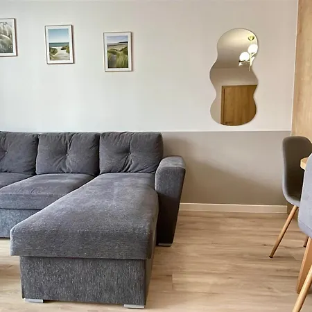 Apartment Oaza - Jacuzzi, Sauny, Sala Zabaw, Bilard, Garaz, Do Plazy 400m