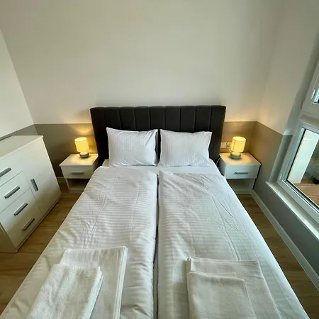 Oaza - Jacuzzi, Sauny, Sala Zabaw, Bilard, Garaz, Do Plazy 400m Apartment *